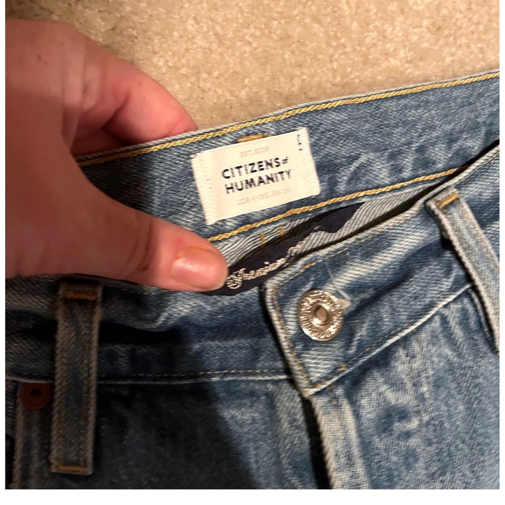 Citizens of Humanity Women's Ponyboy Low Slung Jean Relaxed‎ Distressed- Size 27 - Picture 7 of 14